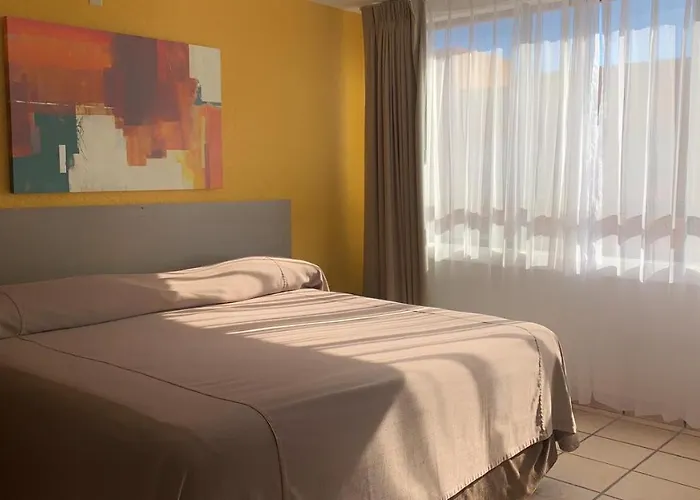 Sunrock & Apartment Cabo San Lucas