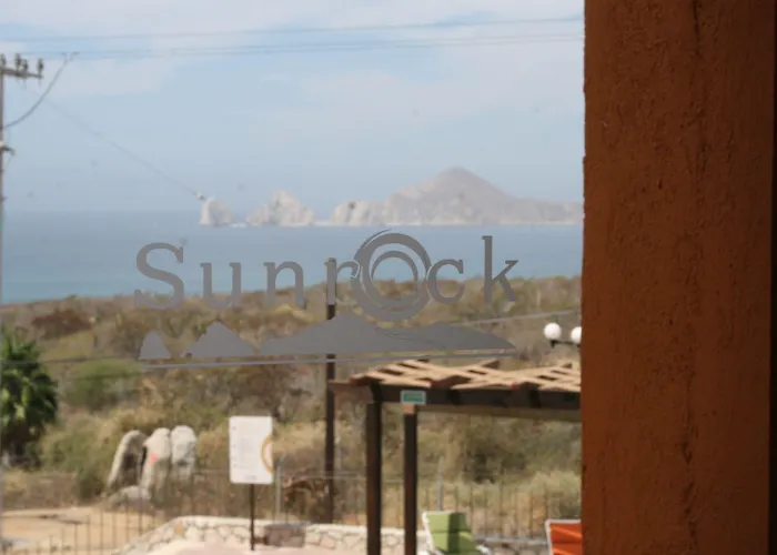 Sunrock & Apartment Cabo San Lucas